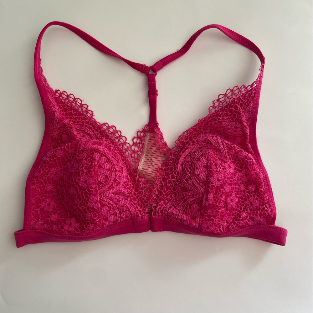 Victoria’s Secret XS hot pink front Closure racer back Bralette